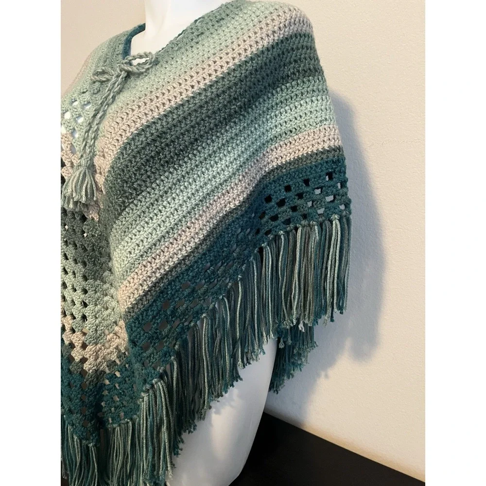 Vintage Handmade Crochet Poncho Fringe Boho Retro Hippie Festival Granny Core
